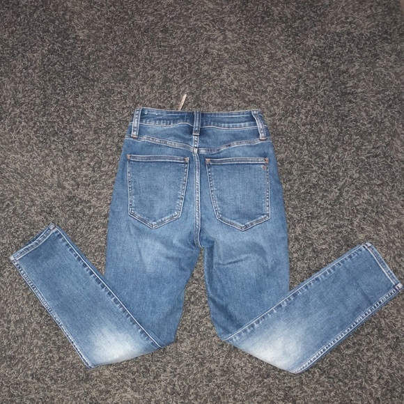 Madewell Petite Curvy Roadtripper Authentic Skinny Jeans in Vinton Wash NWT - Picture 8 of 12